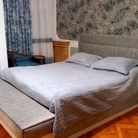 Central Apartment "Ameliya" Baku Zewnętrze zdjęcie
